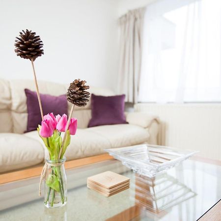 Апартаменты Guestready - Spacious 2Br Flat In Peaceful Hove Экстерьер фото