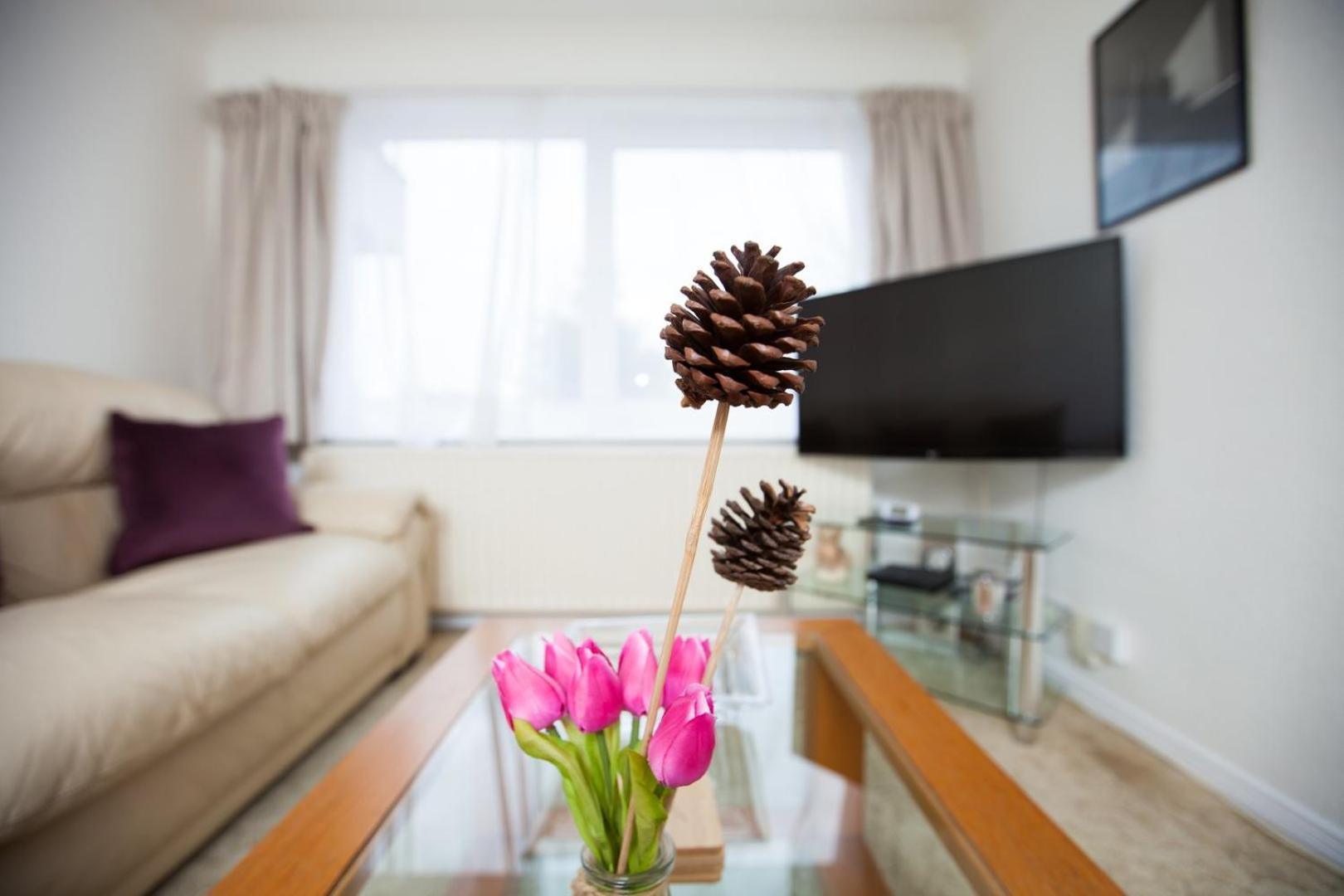 Апартаменты Guestready - Spacious 2Br Flat In Peaceful Hove Экстерьер фото