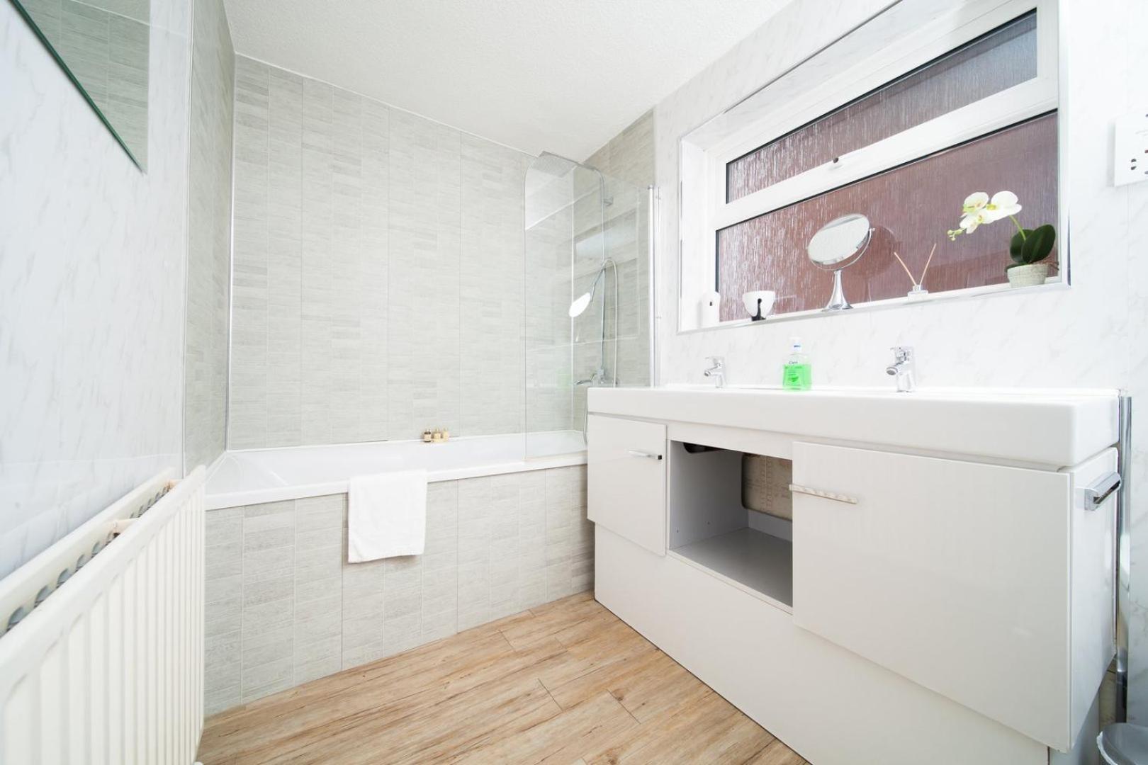 Апартаменты Guestready - Spacious 2Br Flat In Peaceful Hove Экстерьер фото